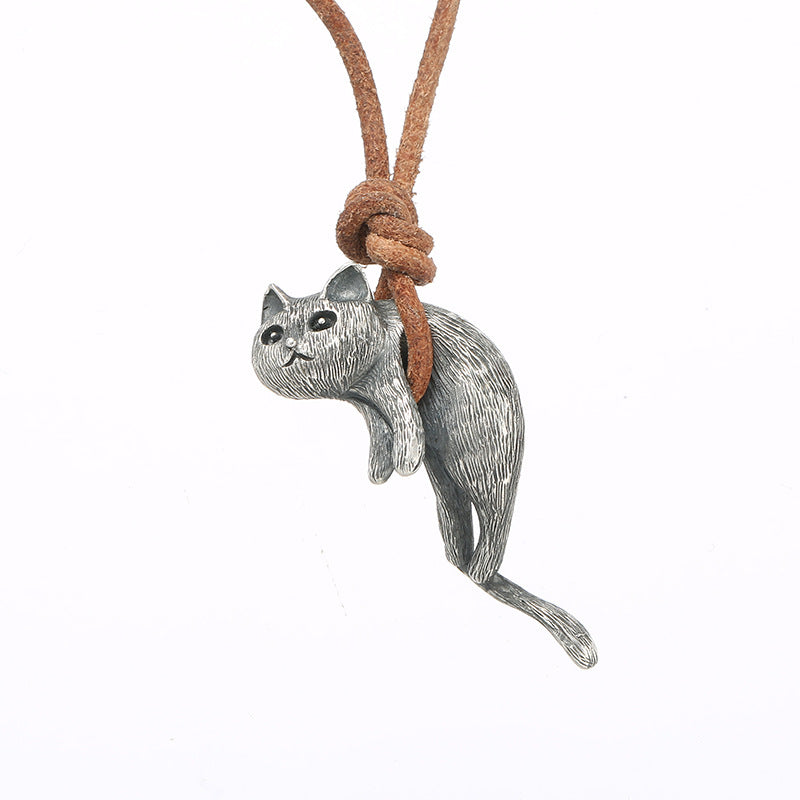 Gentle Cat Lift Necklace