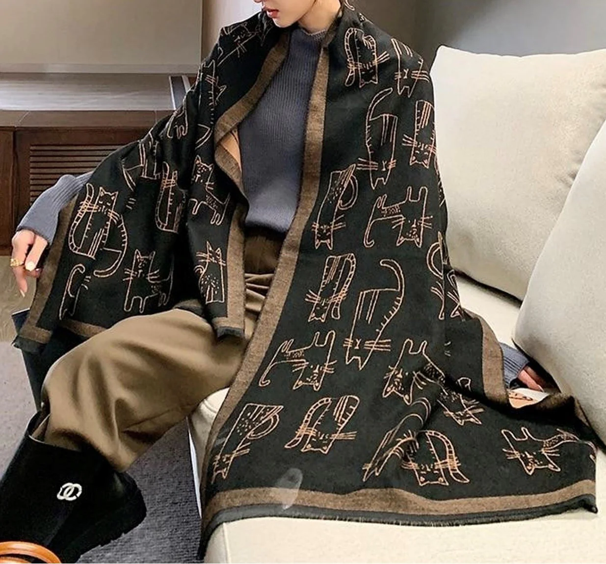 Classy Cat Scarf